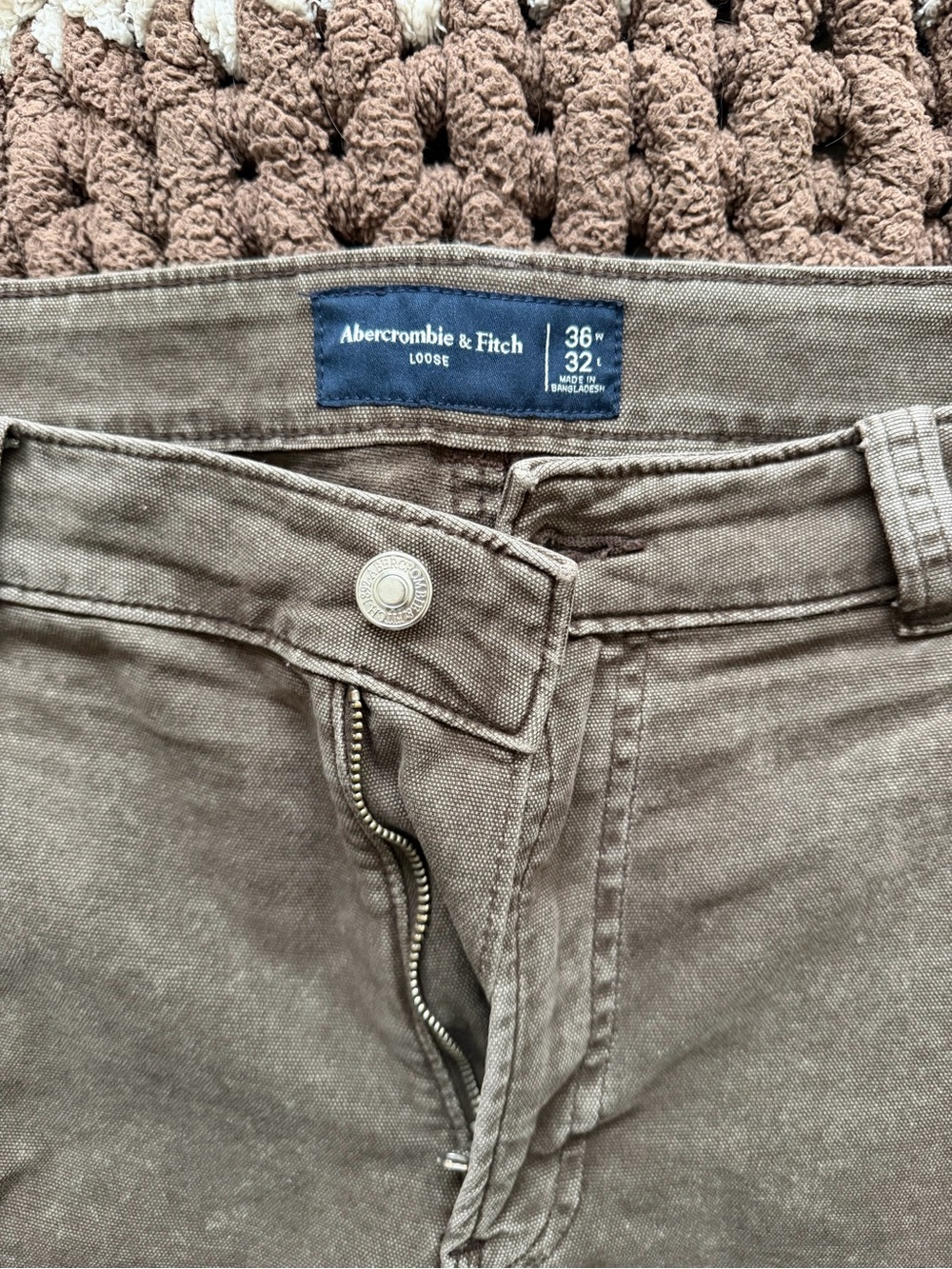 Abercrombie & Fitch Loose Fit Olive-Brown Pants